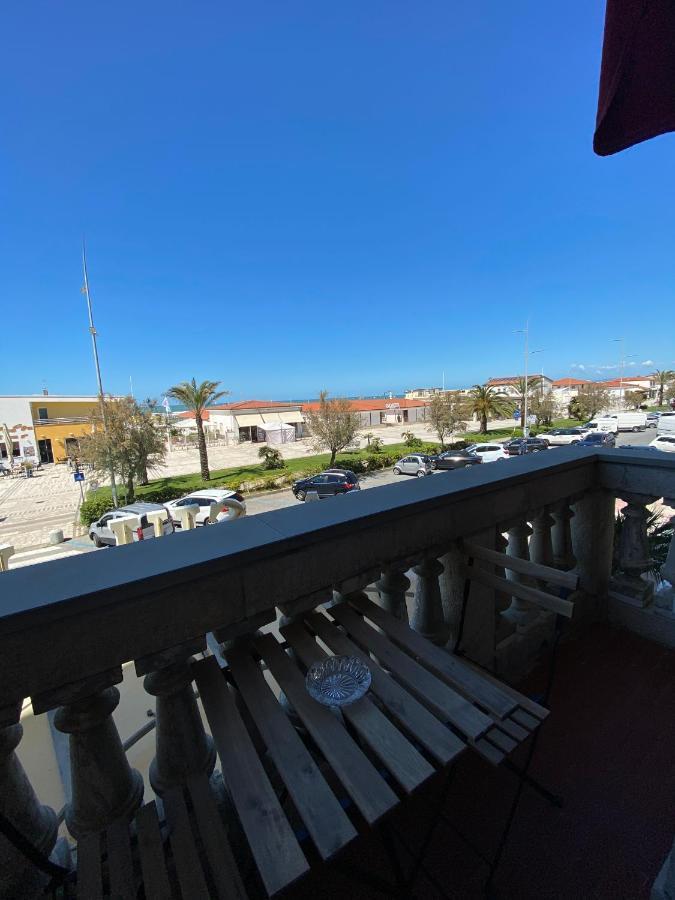 Alba Sul Mare Hotel Lido di Camaiore Eksteriør billede