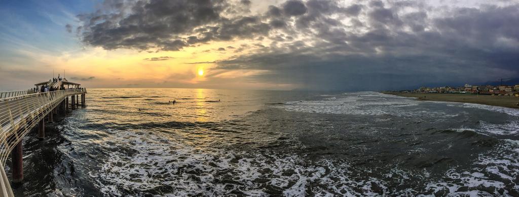 Alba Sul Mare Hotel Lido di Camaiore Eksteriør billede