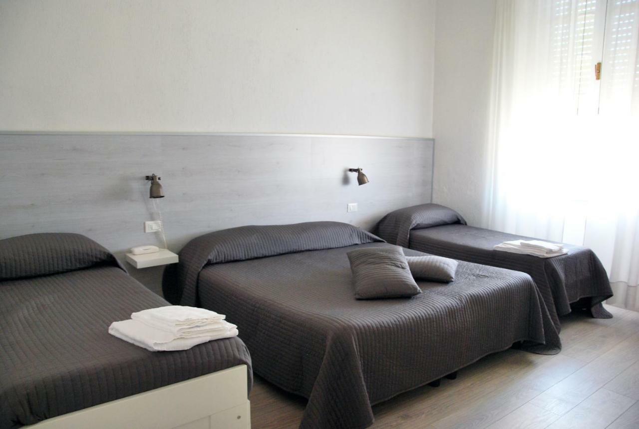 Alba Sul Mare Hotel Lido di Camaiore Eksteriør billede